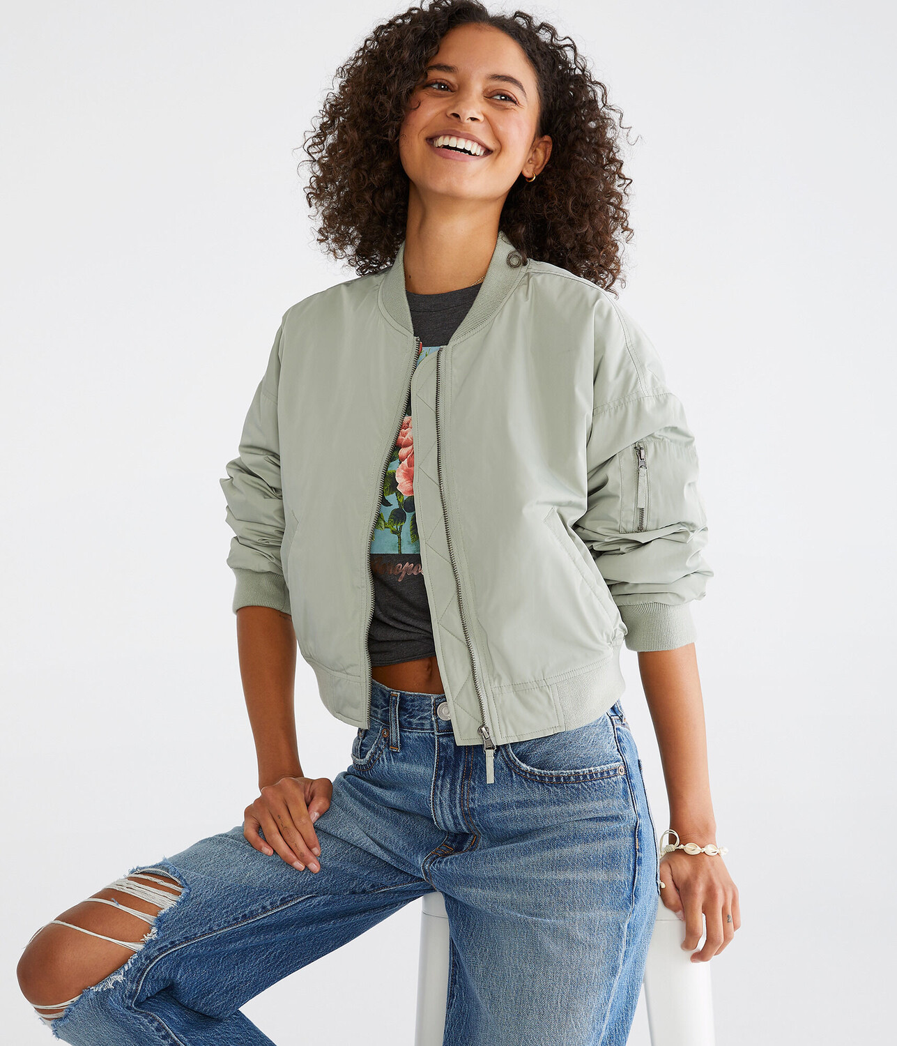 

Однотонный укороченный бомбер Aeropostale, зеленый
