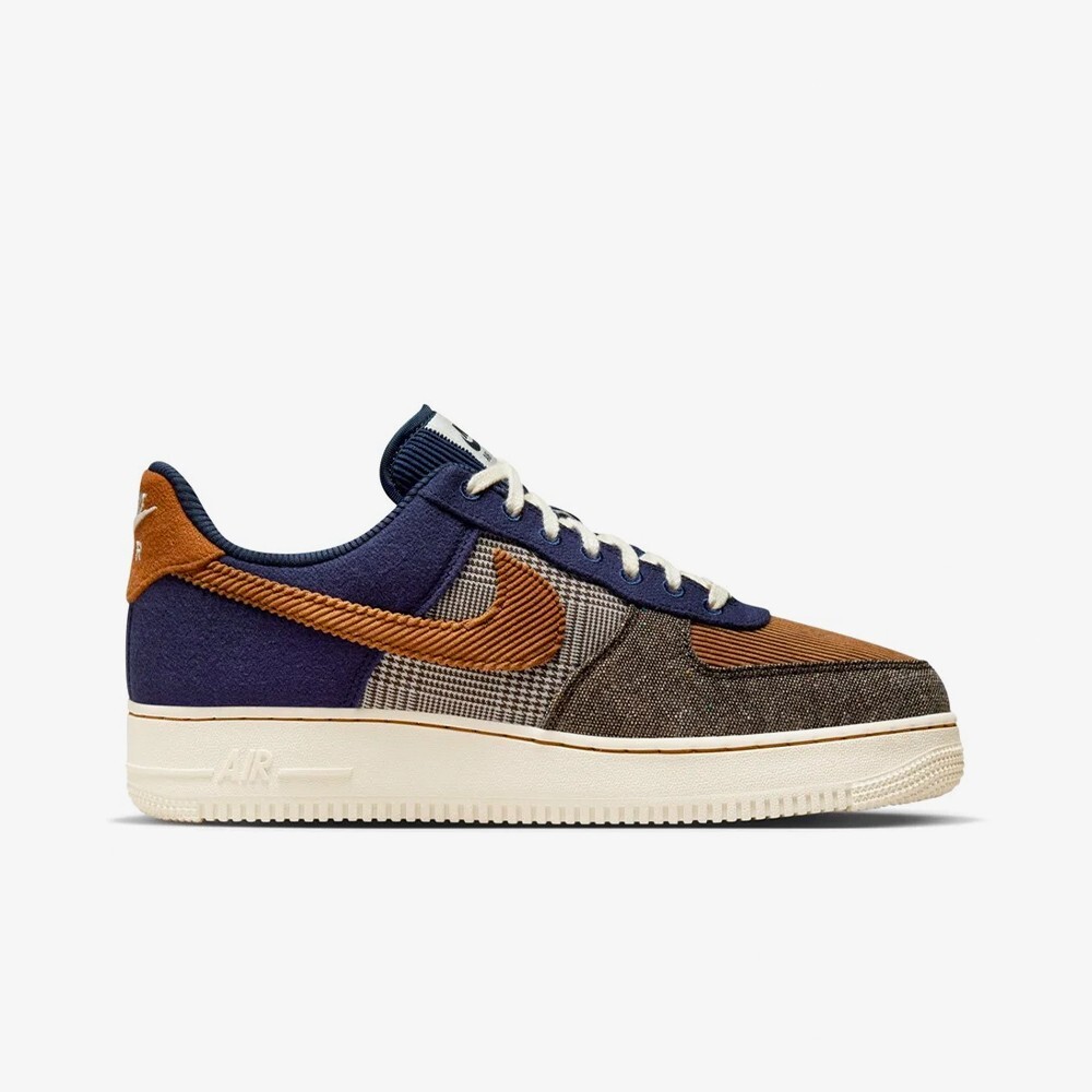 

Кроссовки Air Force 1 '07 PRM Winter 'Ale Brown and Midnight Navy' Nike, коричневый