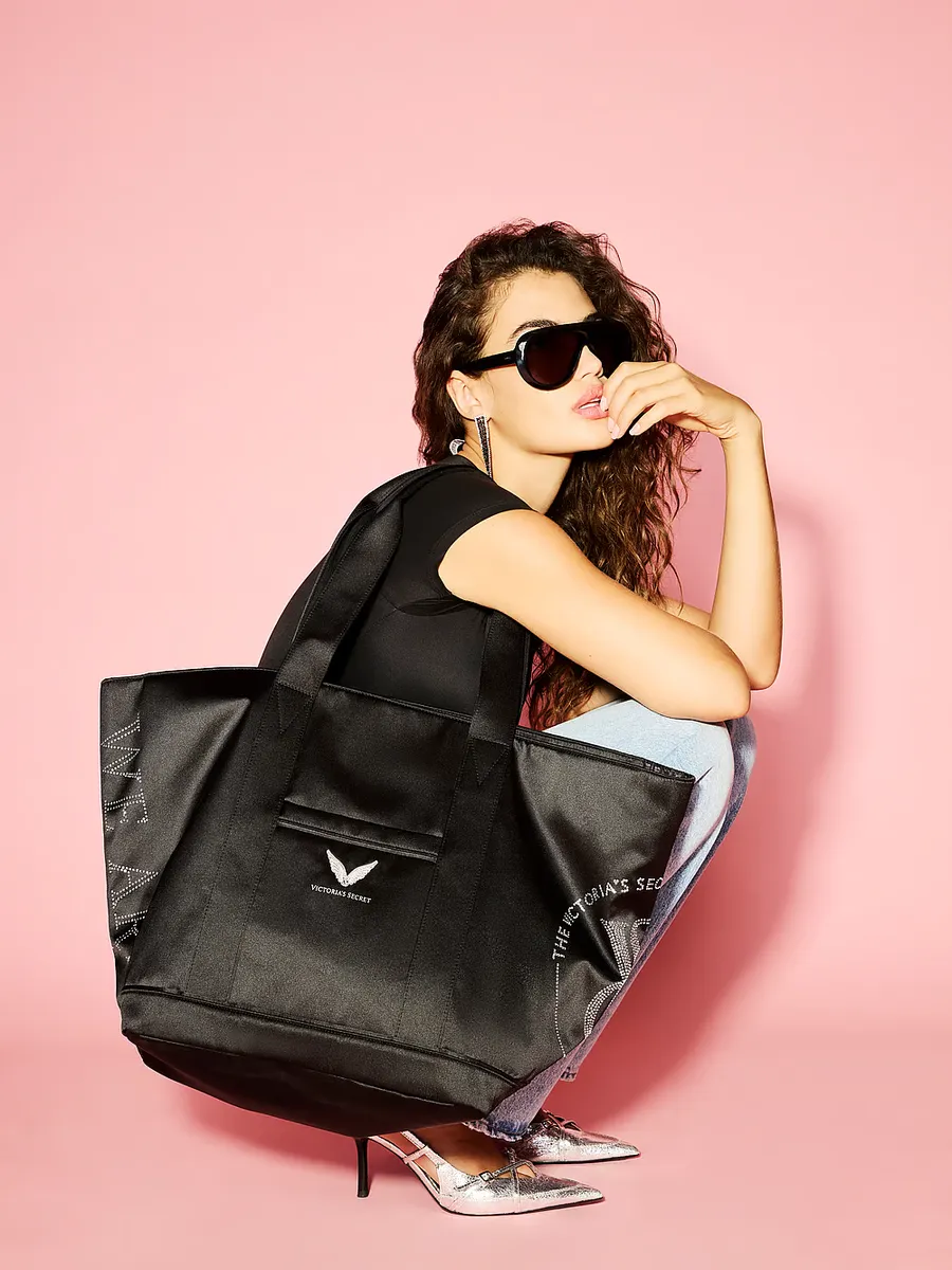 

Сумка Weekender для показа Victoria's Secret Fashion Show '24, черный