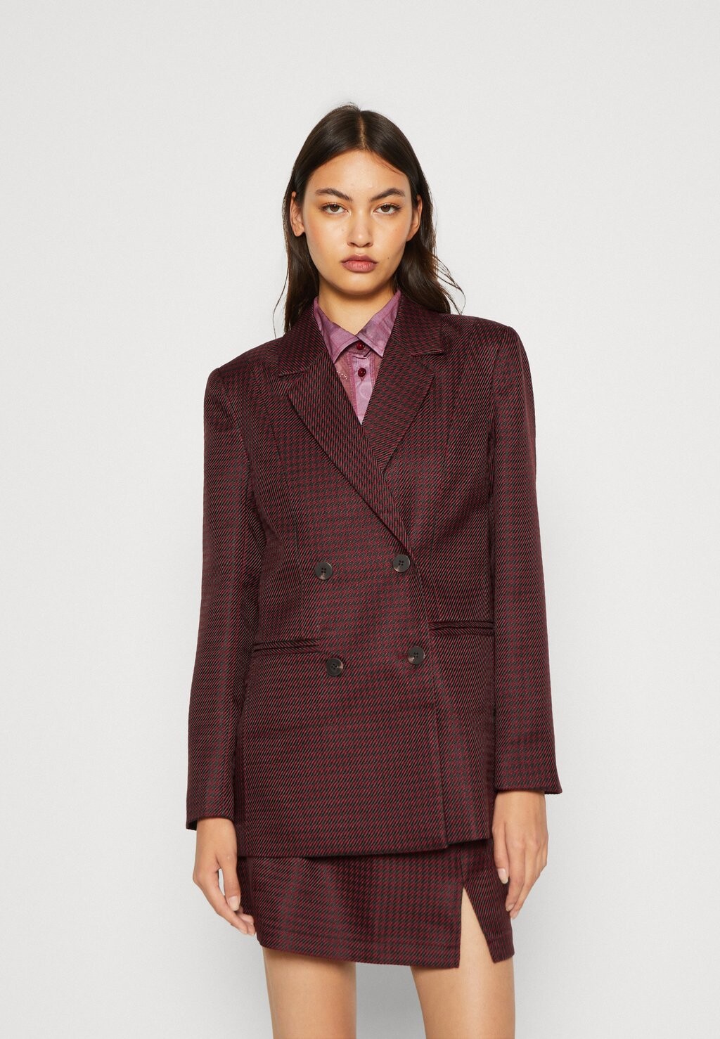 

Пальто Pieces PCNILLAN CHECK, цвет tawny port/black