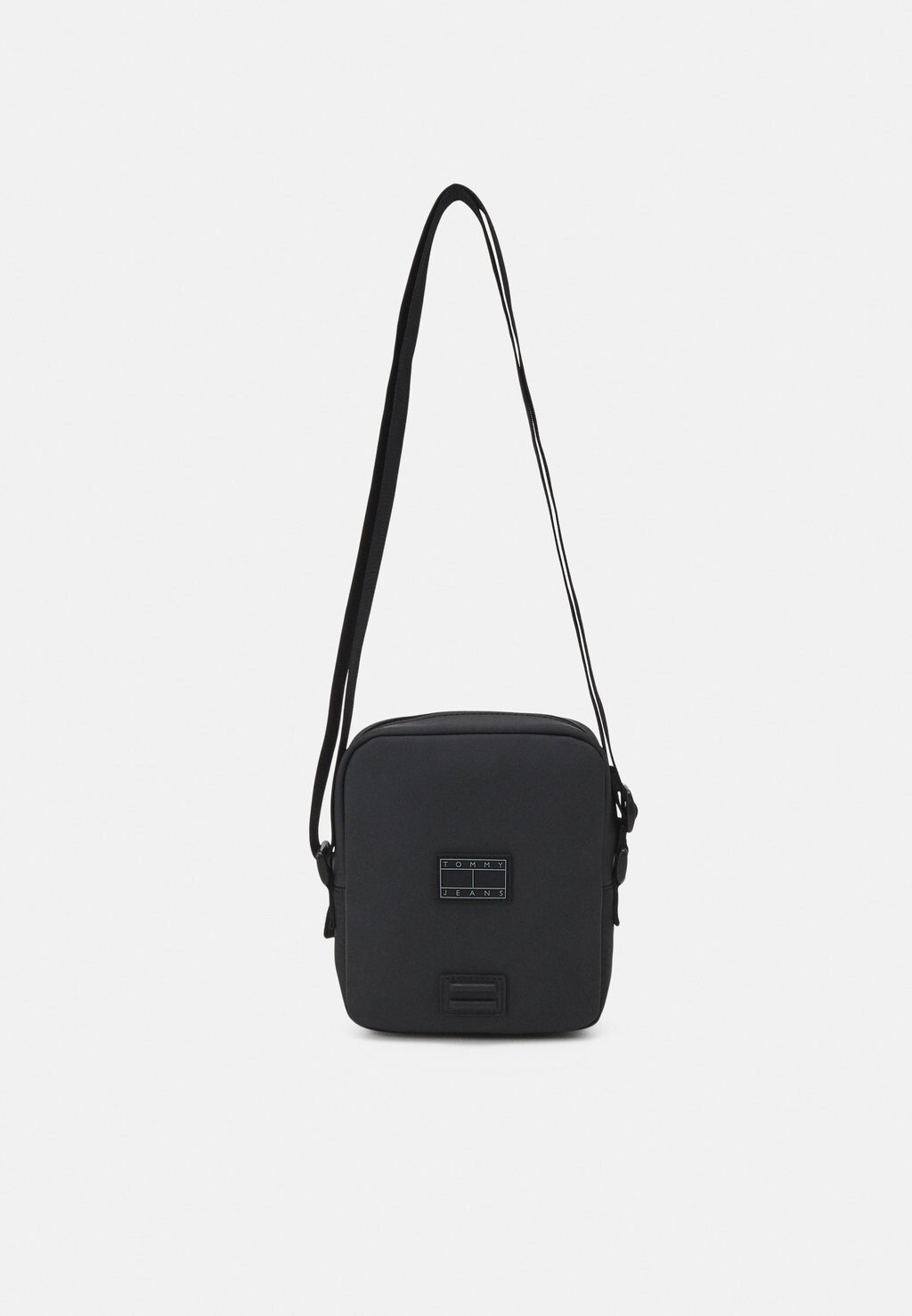 

Сумка через плечо TO GO REPORTER UNISEX Tommy Jeans, черный