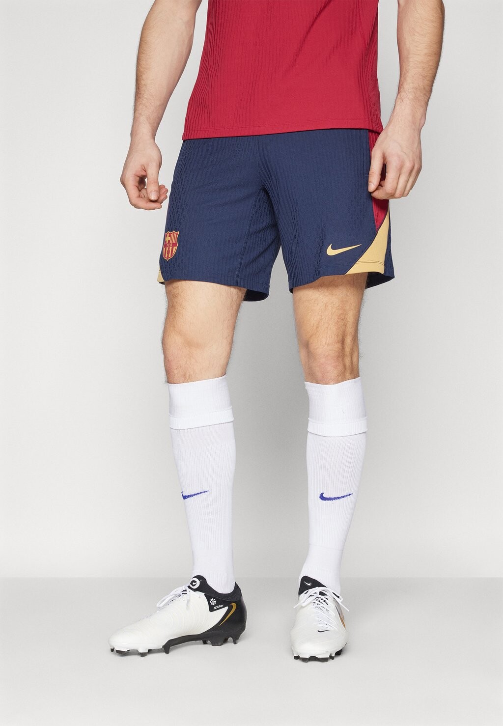 

Спортивные шорты FC BARCELONA STRIKE ELITE SHORT Nike, цвет obsidian/noble red/club gold