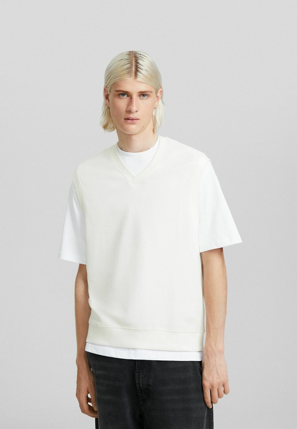 

Свитер Bershka