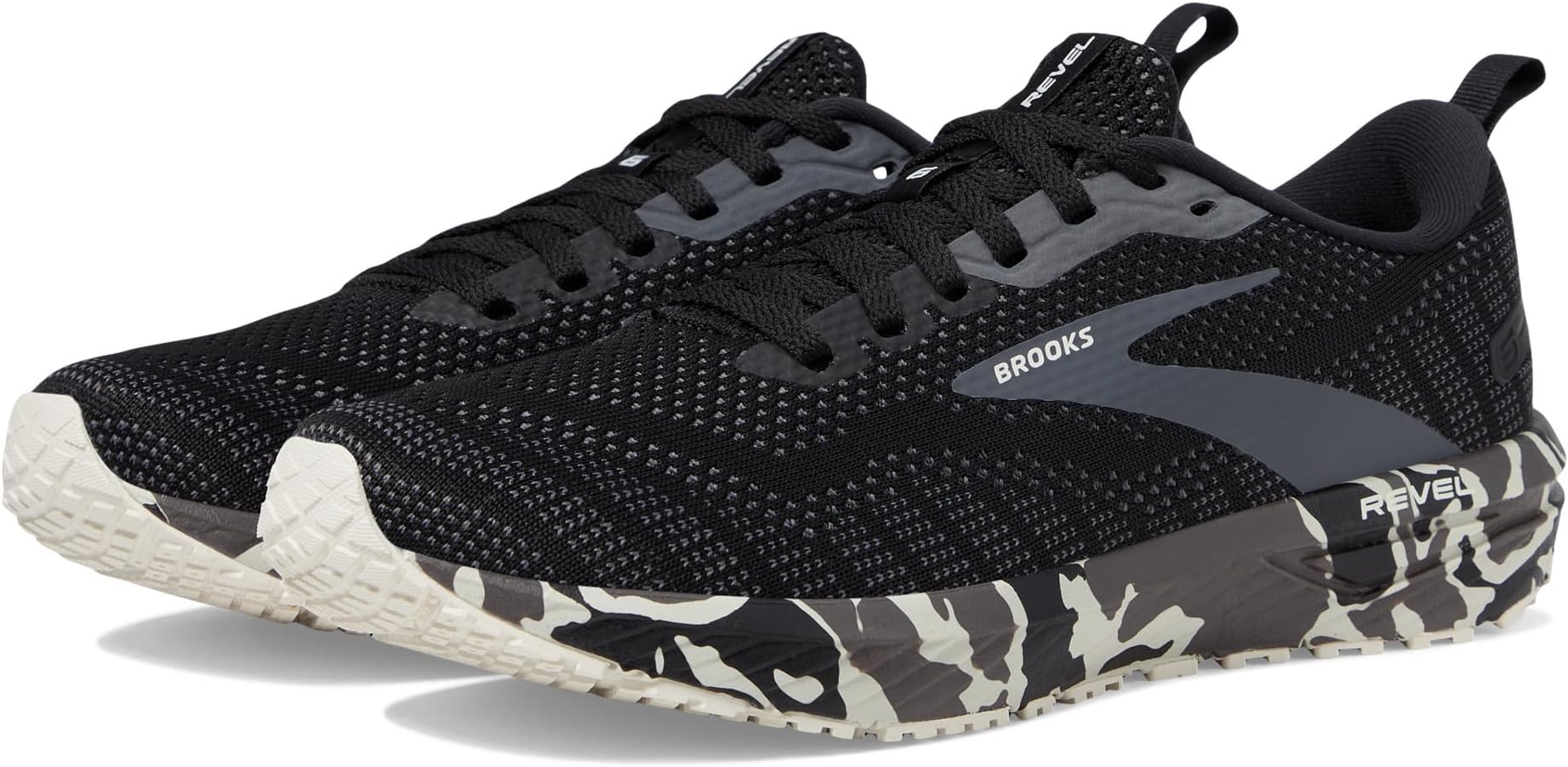 Кроссовки Revel 6 Brooks, цвет Black/Luna Rock