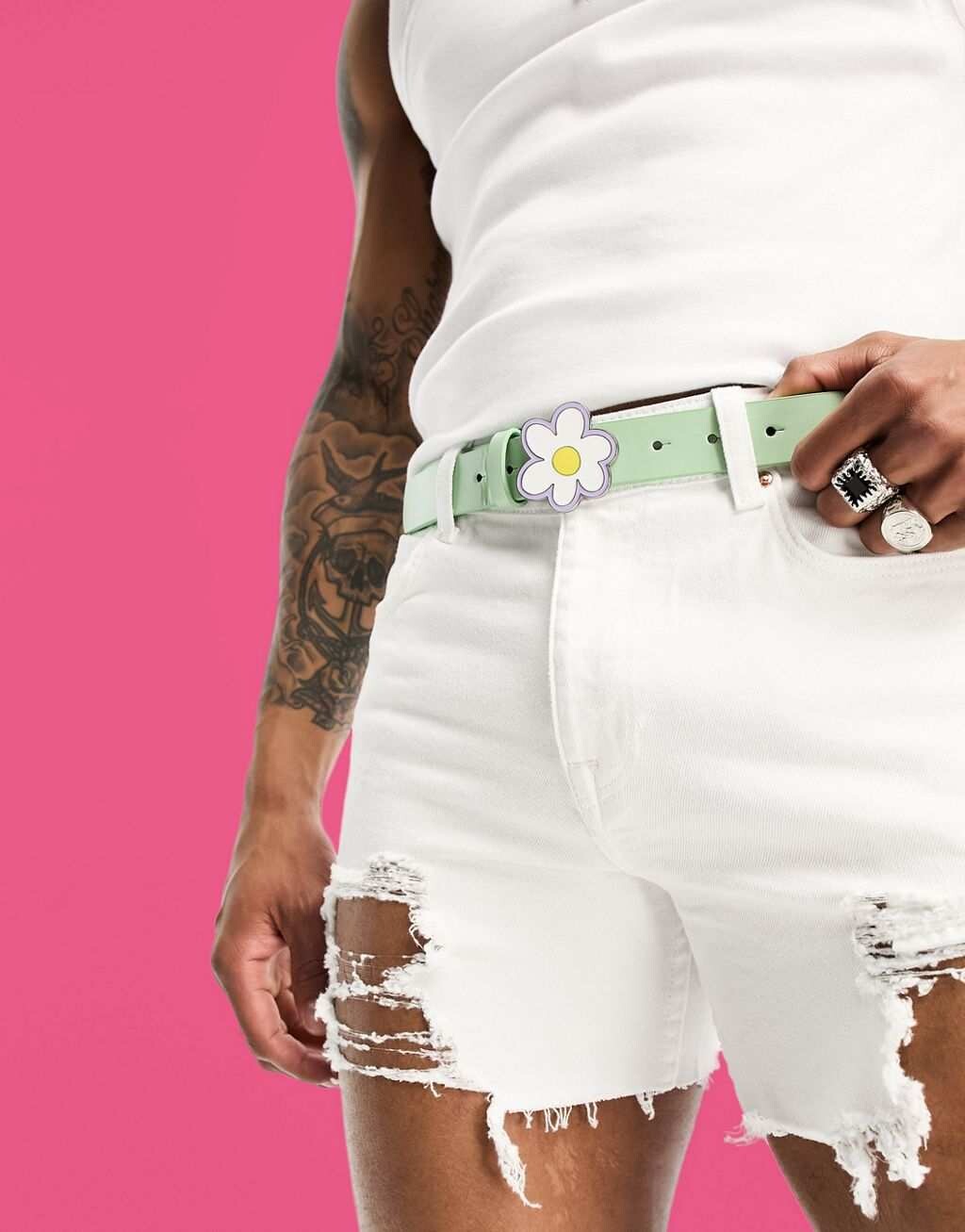 

Мятный ремень из искусственной кожи с пряжкой в виде цветка ASOS Design