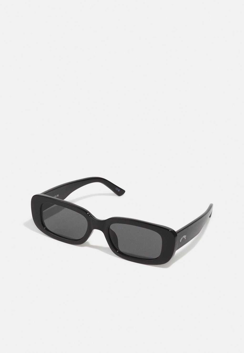 цена Солнцезащитные очки CHUCKLE UNISEX Billabong, цвет black