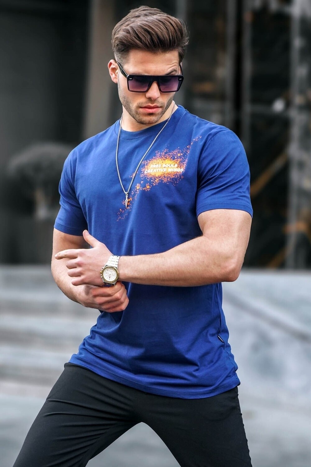 

Футболка Madmext, темно-синий