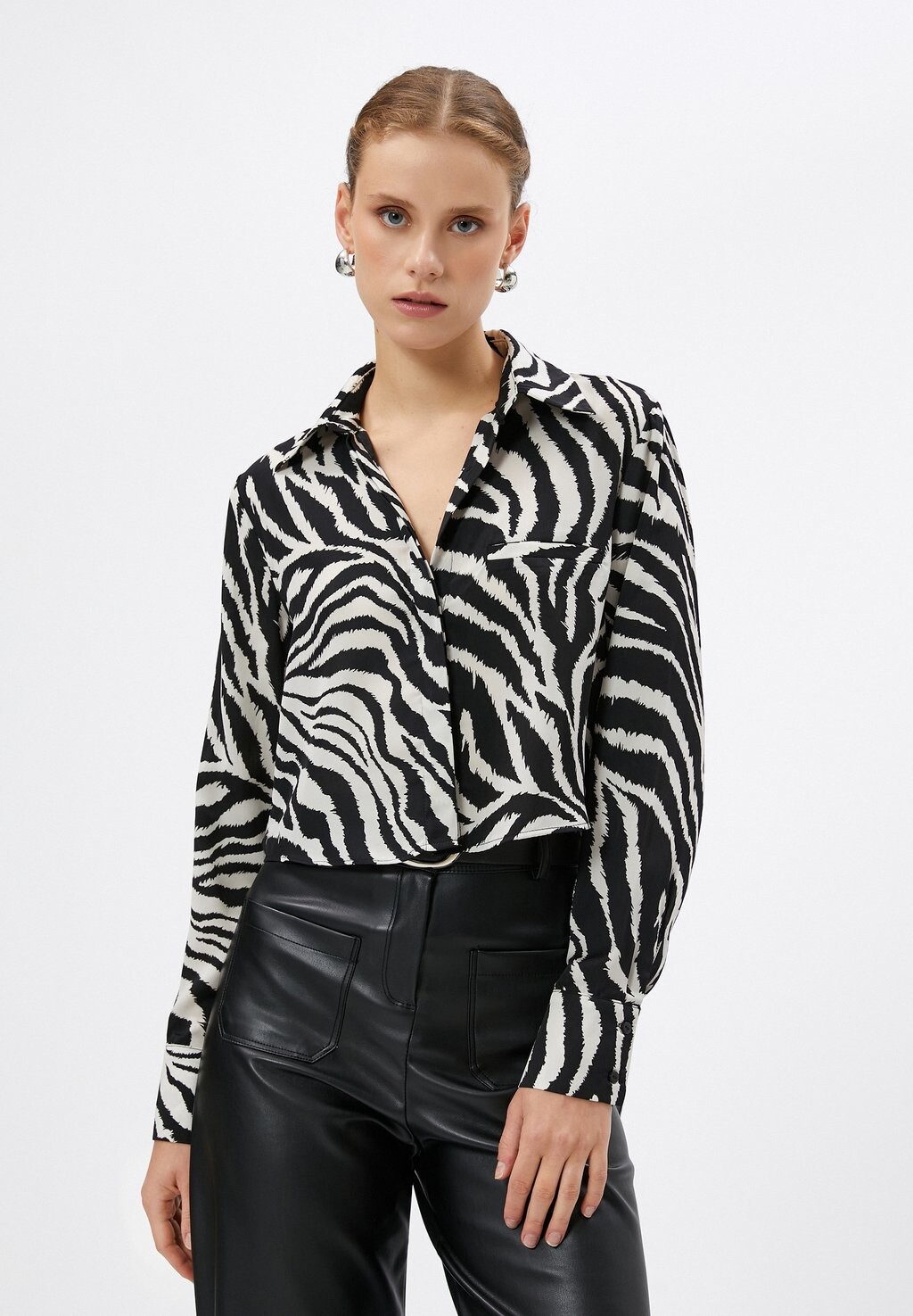 

Рубашка Buttoned Pocket Detail Long Sleeve Patterned Koton, черный