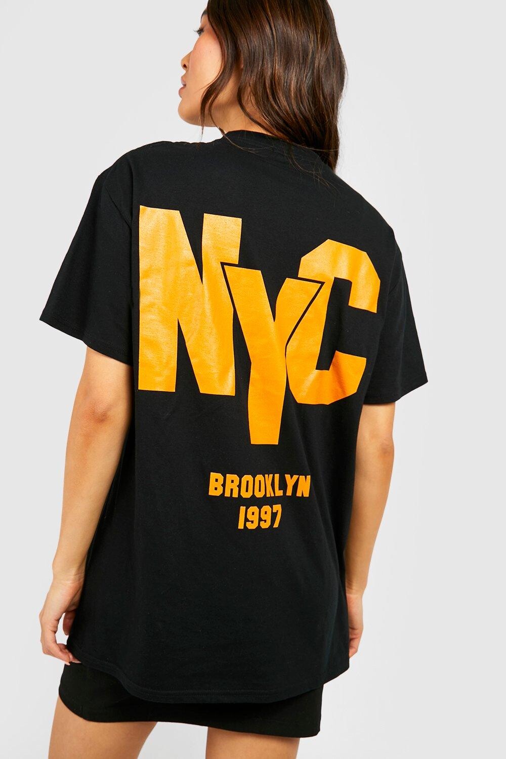 

Футболка оверсайз с принтом nyc на спине Boohoo, черный