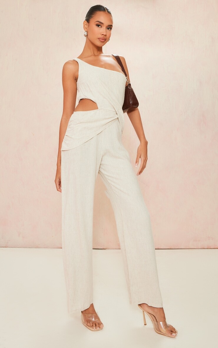 

PrettyLittleThing Комбинезон с льняным эффектом Stone на одно плечо и драпировкой