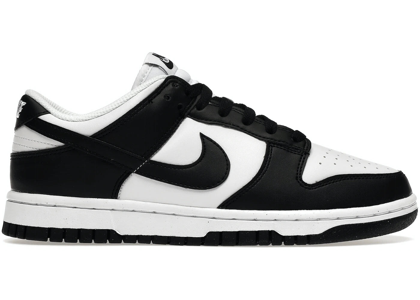 

Кроссовки женские Nike Dunk Low Next Nature Panda, белый / черный