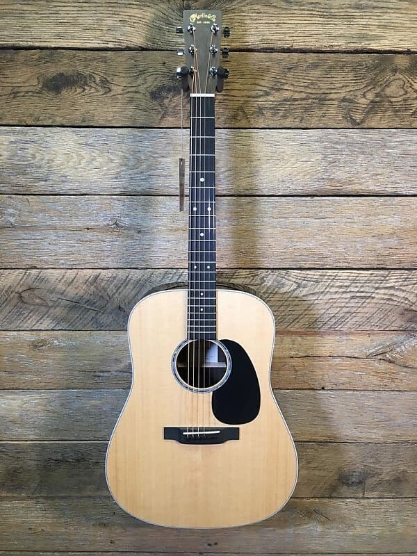 

Акустическая гитара Martin D-13E w/Gig Bag