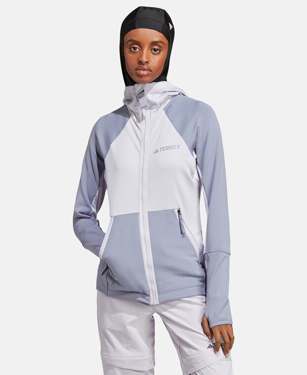

Флисовая жилетка adidas, серебряный