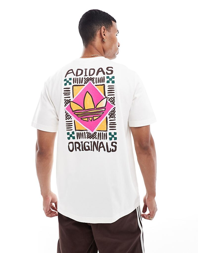 

Белая футболка adidas Original с графическим принтом 80-х годов