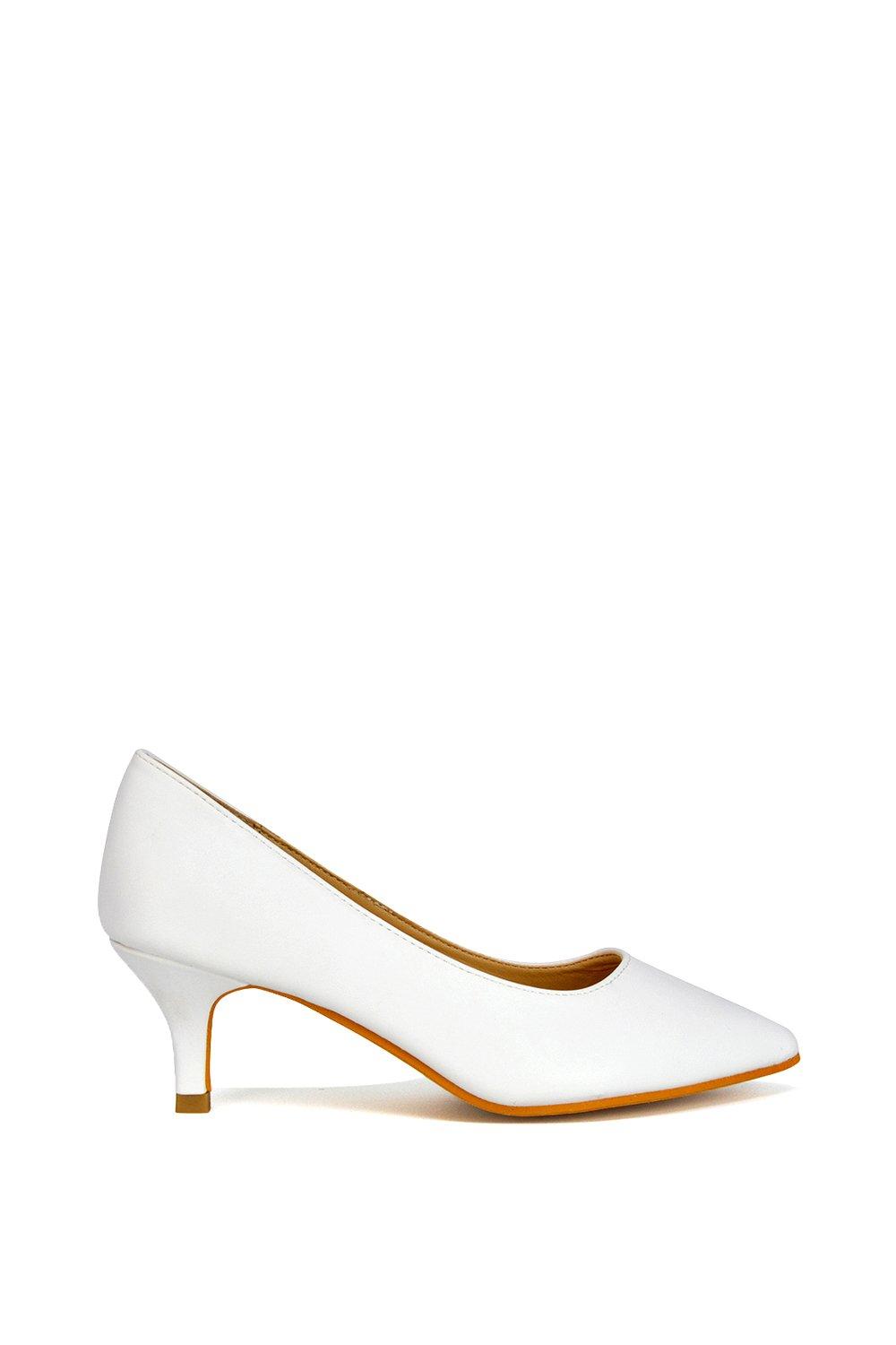Туфли-лодочки «Gwyneth» на средней шпильке с острым носком и на маленьком каблуке XY London, белый