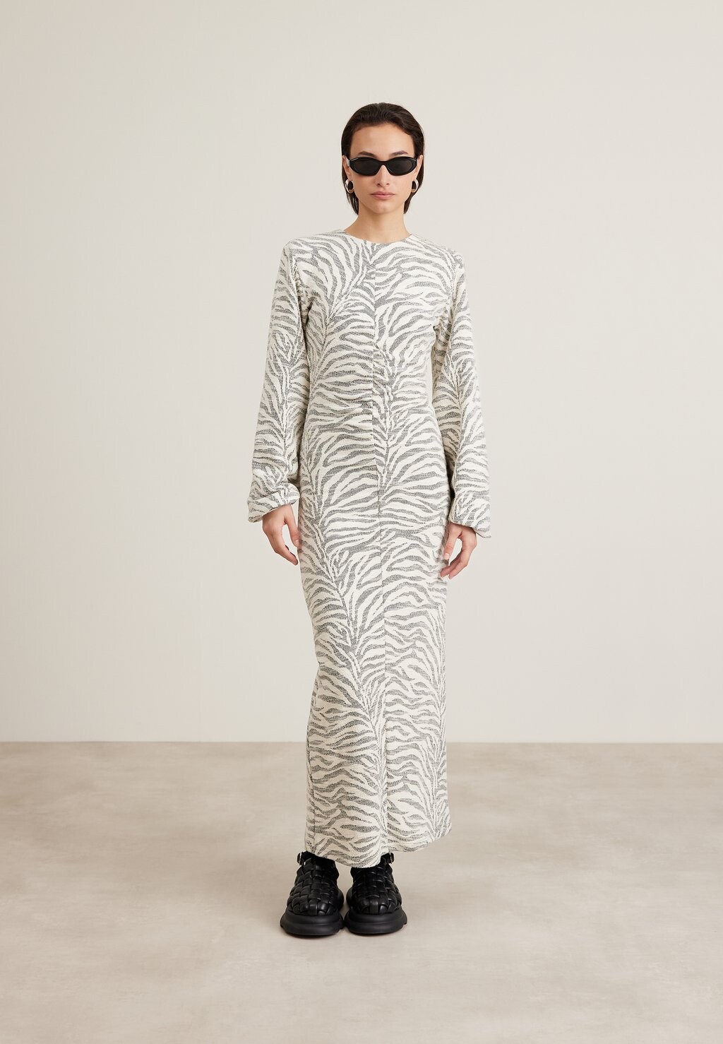 

Платье длинное IRIAGZ LONG DRESS Gestuz, светло-серый