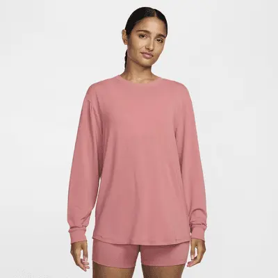 

Футболка Nike One Relaxed, цвет Canyon Pink/Black