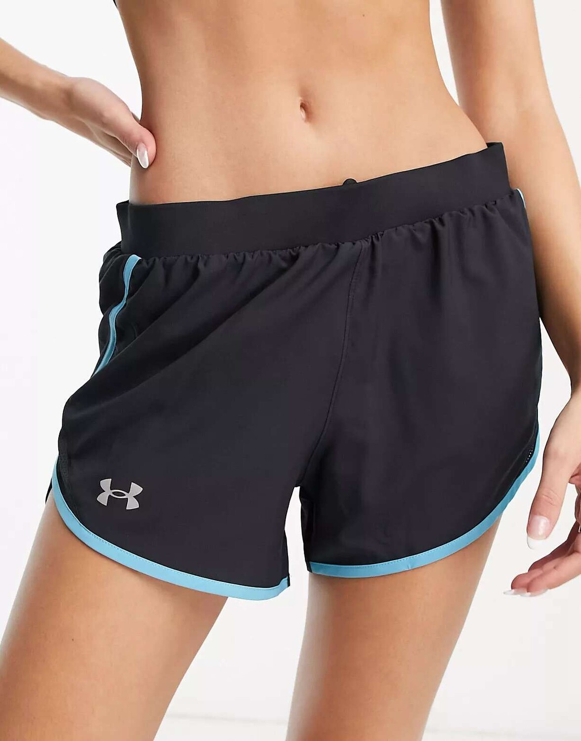 

Черные шорты Under Armour Fly By 2.0