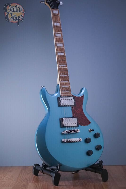 

Электрогитара Ibanez AX120MLB AX Standard Metallic Light Blue DMEO