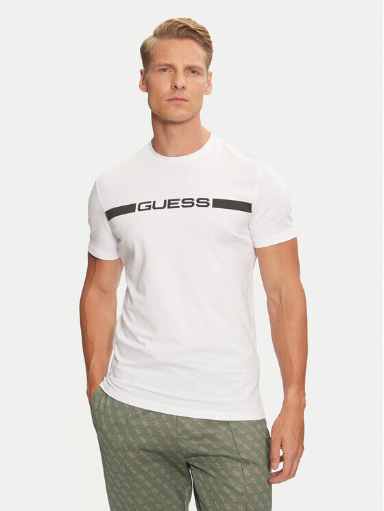 

Футболка стандартного кроя Guess, белый