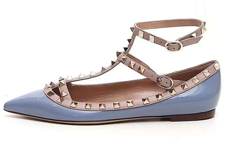 

Женская повседневная обувь Valentino Rockstud