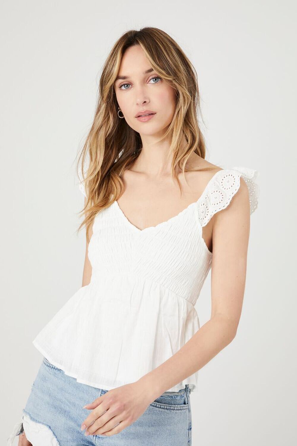 

Топ со сборками и воланами Forever 21, белый