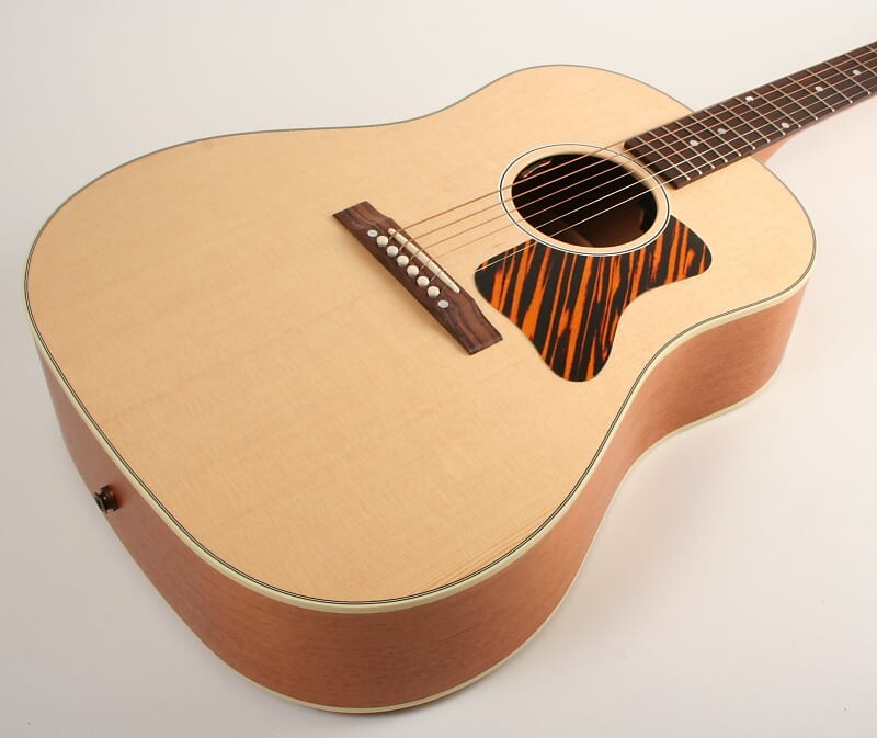 

Акустическая гитара Gibson J-35 Faded 30's 23212013