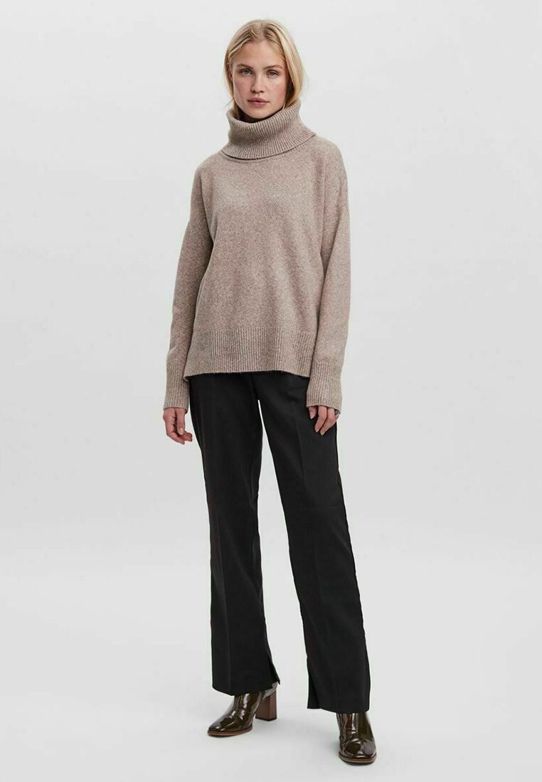 

Свитер Vero Moda