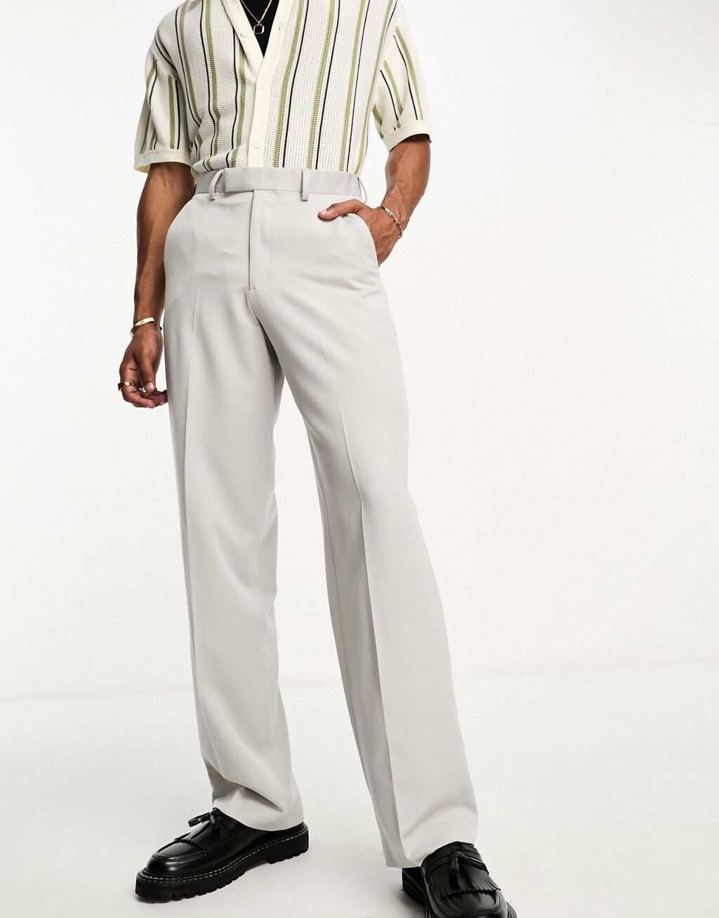 

Серые широкие брюки широкого кроя ASOS DESIGN