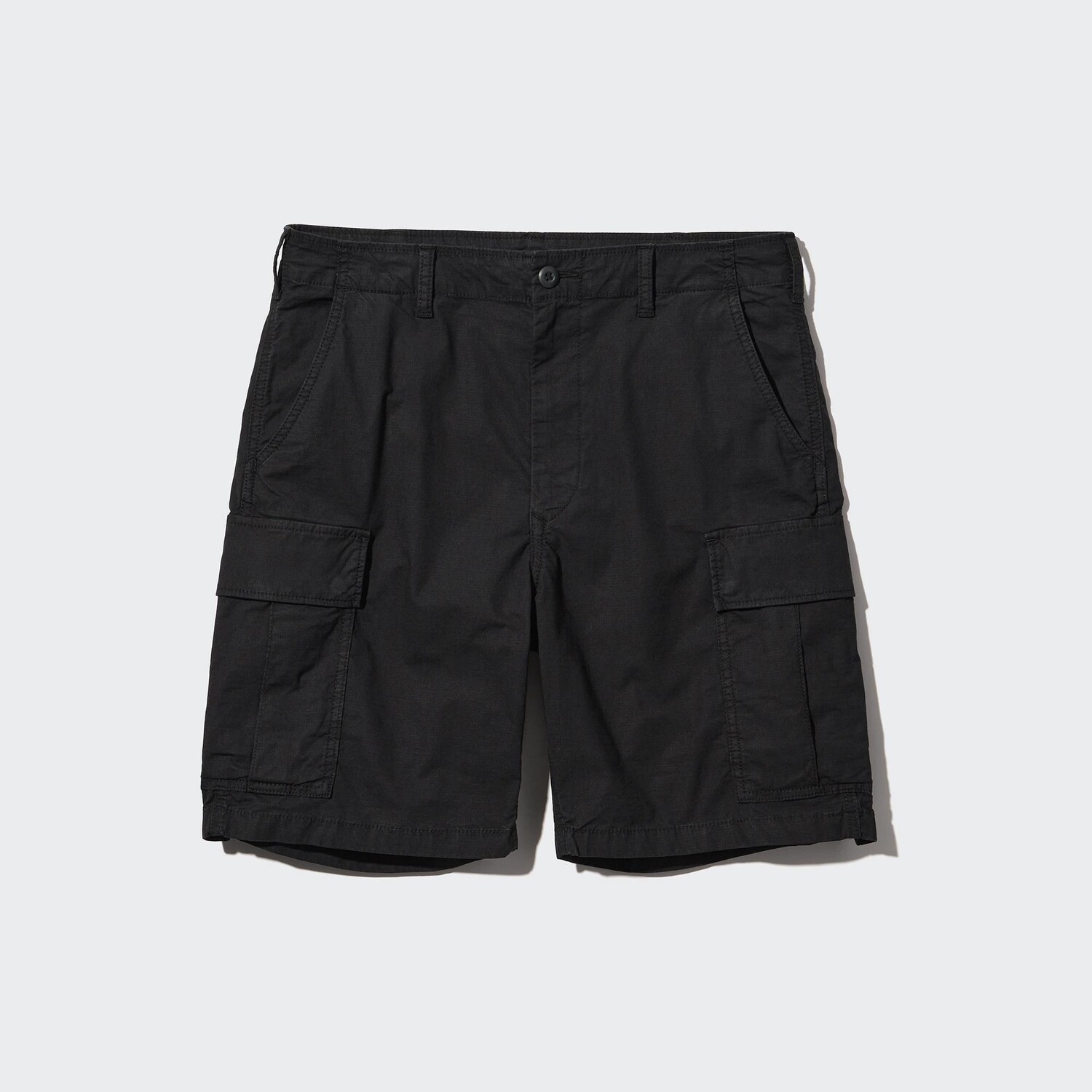 

Грузовые шорты UNIQLO, черный