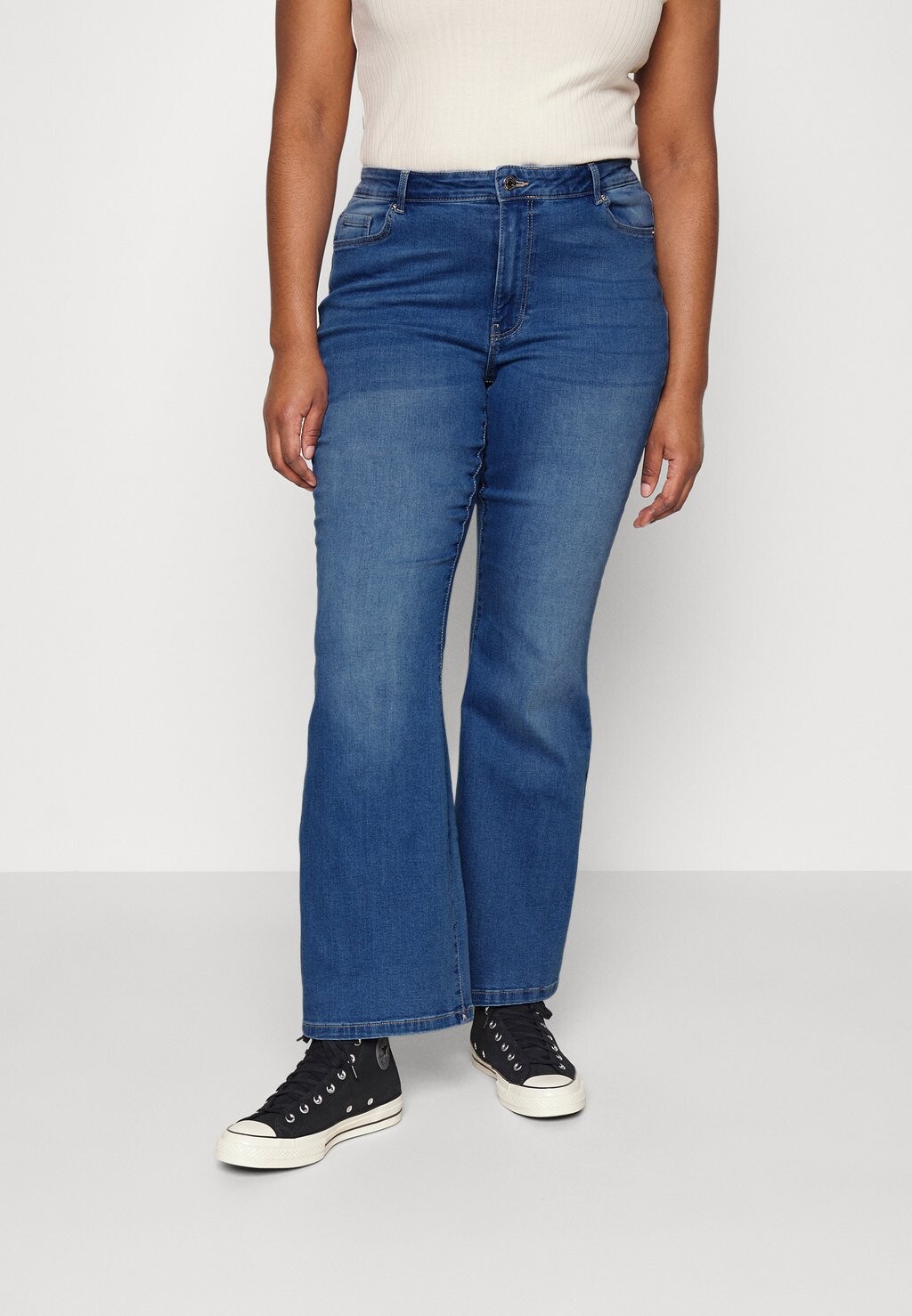 

Джинсы Bootcut темно-синего цвета Vero Moda, синий