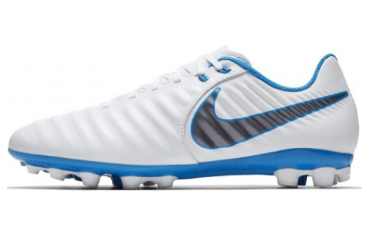 

Мужские футбольные кроссовки Nike Tiempo Legend 7