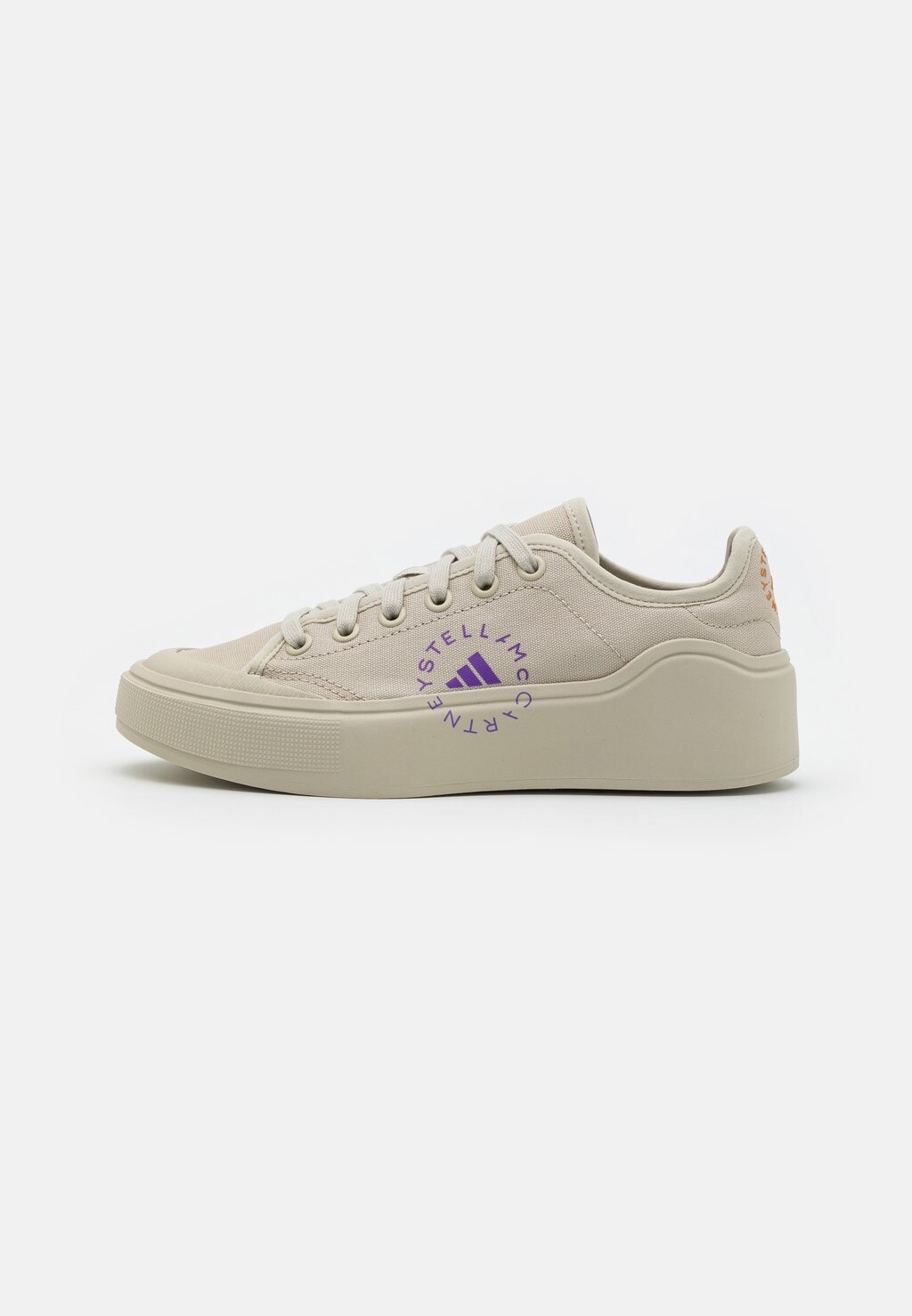 

Все туфли для тенниса SMC COURT adidas by Stella McCartney, гоби/теневой коричневый