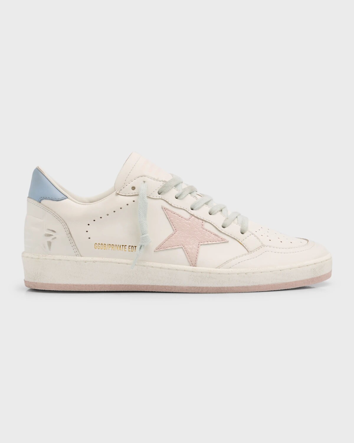 

Низкие кожаные кроссовки Ballstar Golden Goose, цвет White Pink Light Blue
