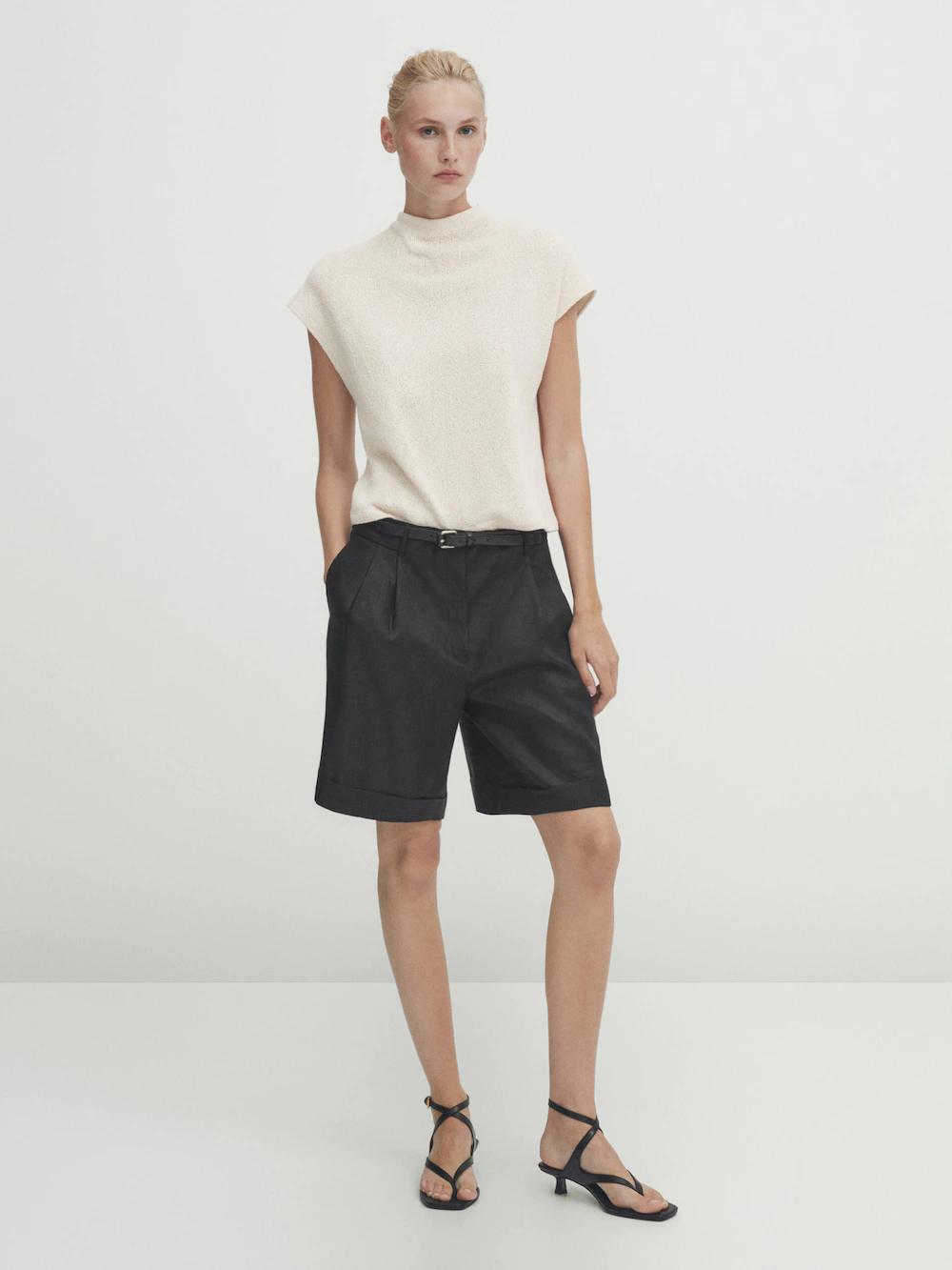 

Футболка из текстурированной водолазки Massimo Dutti, кремовый, Бежевый