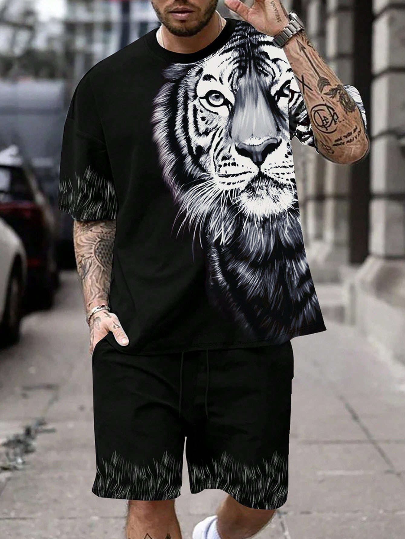Мужская футболка и шорты с короткими рукавами и принтом тигра Manfinity LEGND, черный мужская футболка с короткими рукавами и принтом масляной живописи manfinity legnd черный