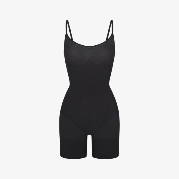 

Боди Everyday Sculpt из эластичной ткани со сборками Skims, оникс