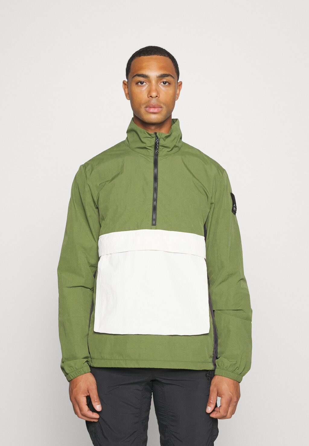 

Ветровка Jack Wolfskin