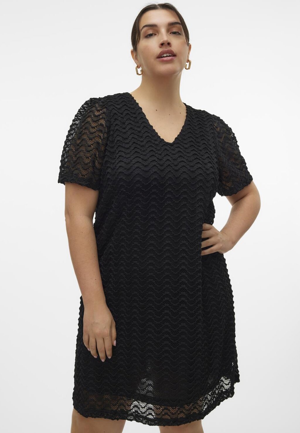 

Дневное платье VMCISOLDE SHORT DRESS Vero Moda Curve, цвет black