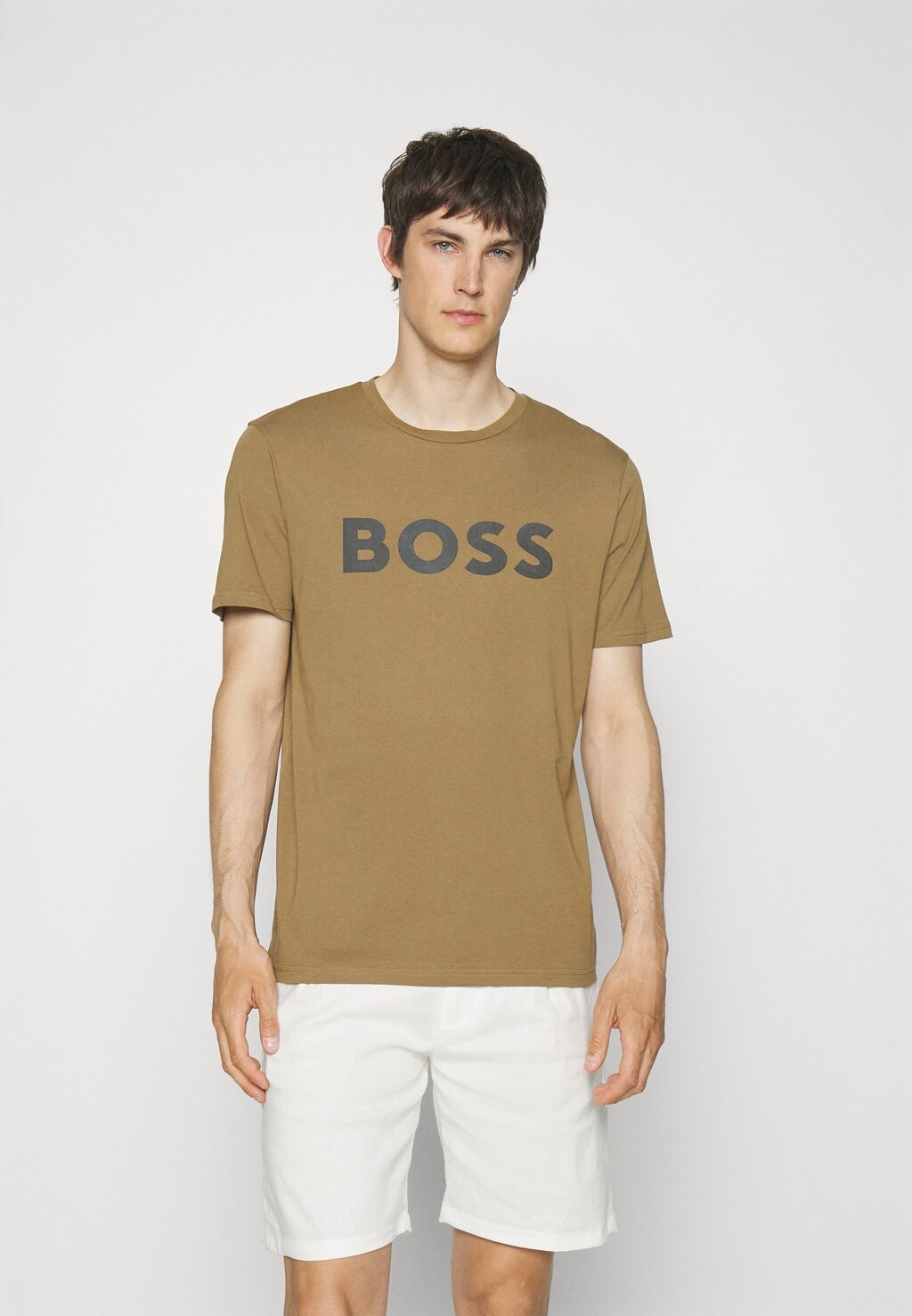 

Футболка с принтом BOSS, бежевый