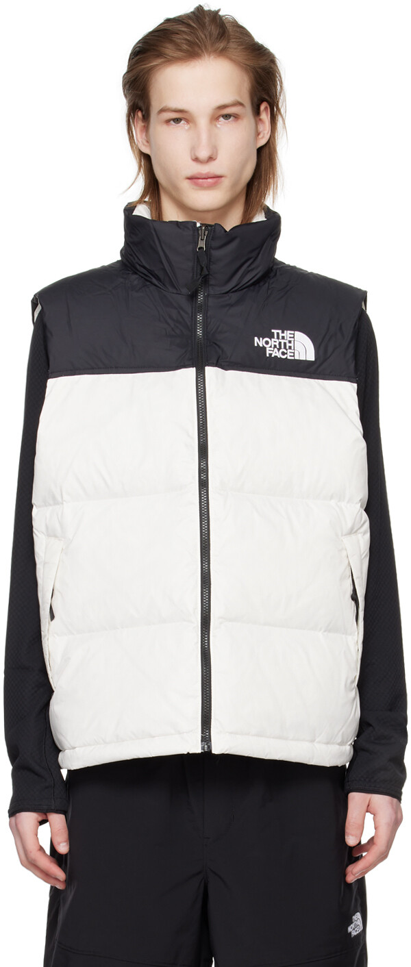 

Белый пуховый жилет Nuptse 1996 года в стиле ретро The North Face, цвет White dune