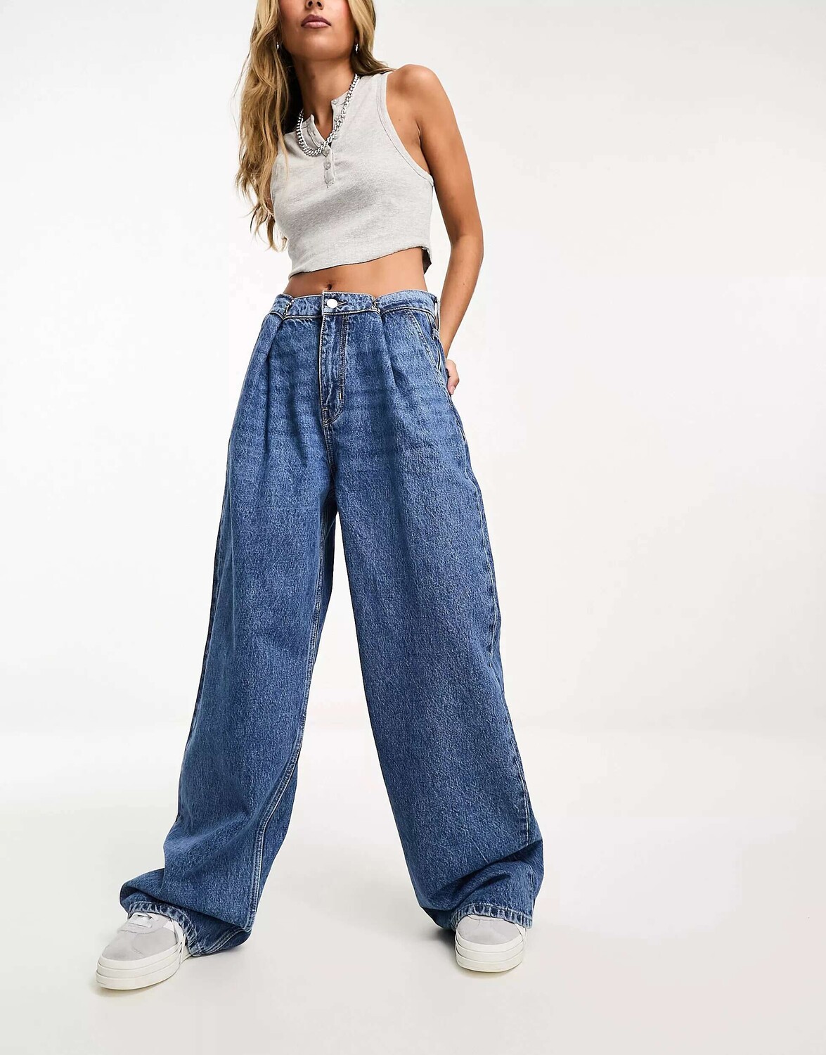 

Синие широкие джинсы Pull&Bear