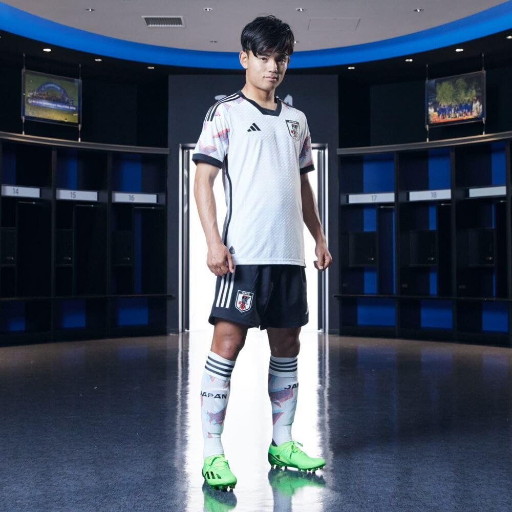 

Футболка униформа Adidas HF1849