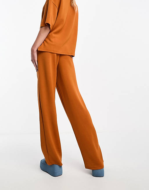 Ржавые супермягкие широкие брюки из джерси Vero Moda
