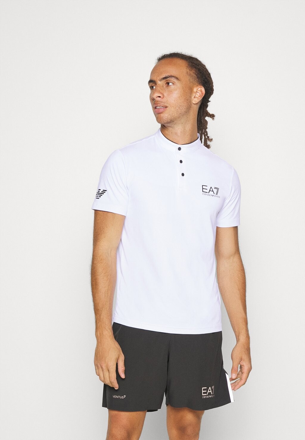 

Футболка Armani Emporio