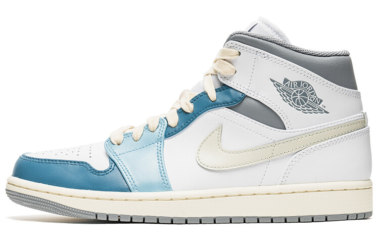 

Баскетбольные кроссовки Air 1 Vintage Men Mid-top White/Grey Jordan