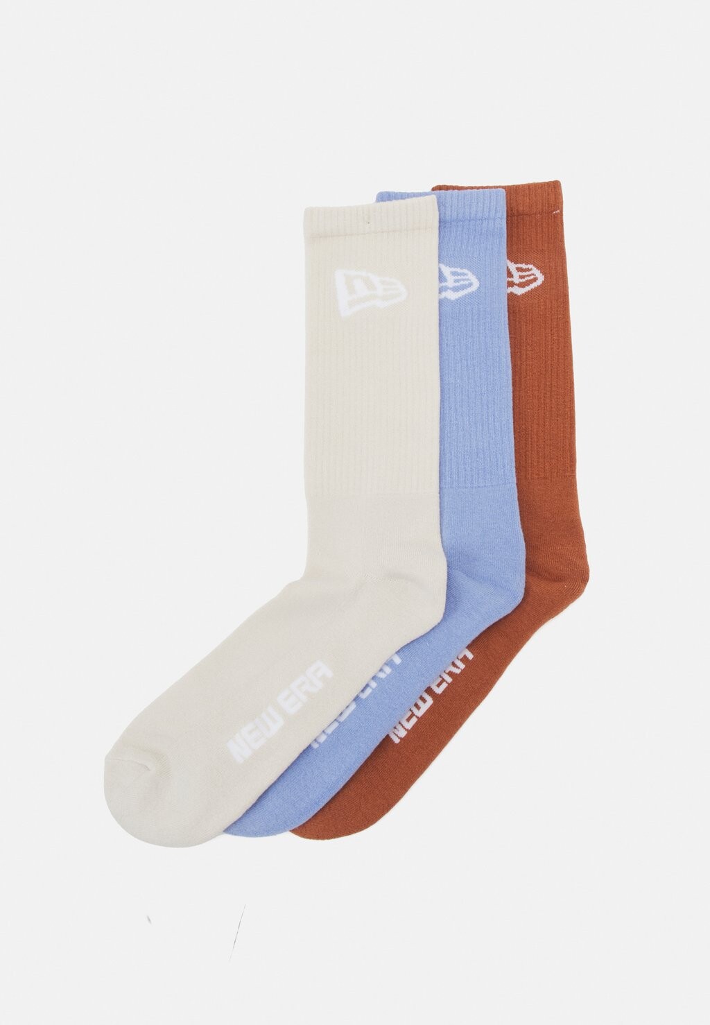 цена Носки FLAG CREW SOCKS UNISEX 3 PACK New Era, цвет multicoloured