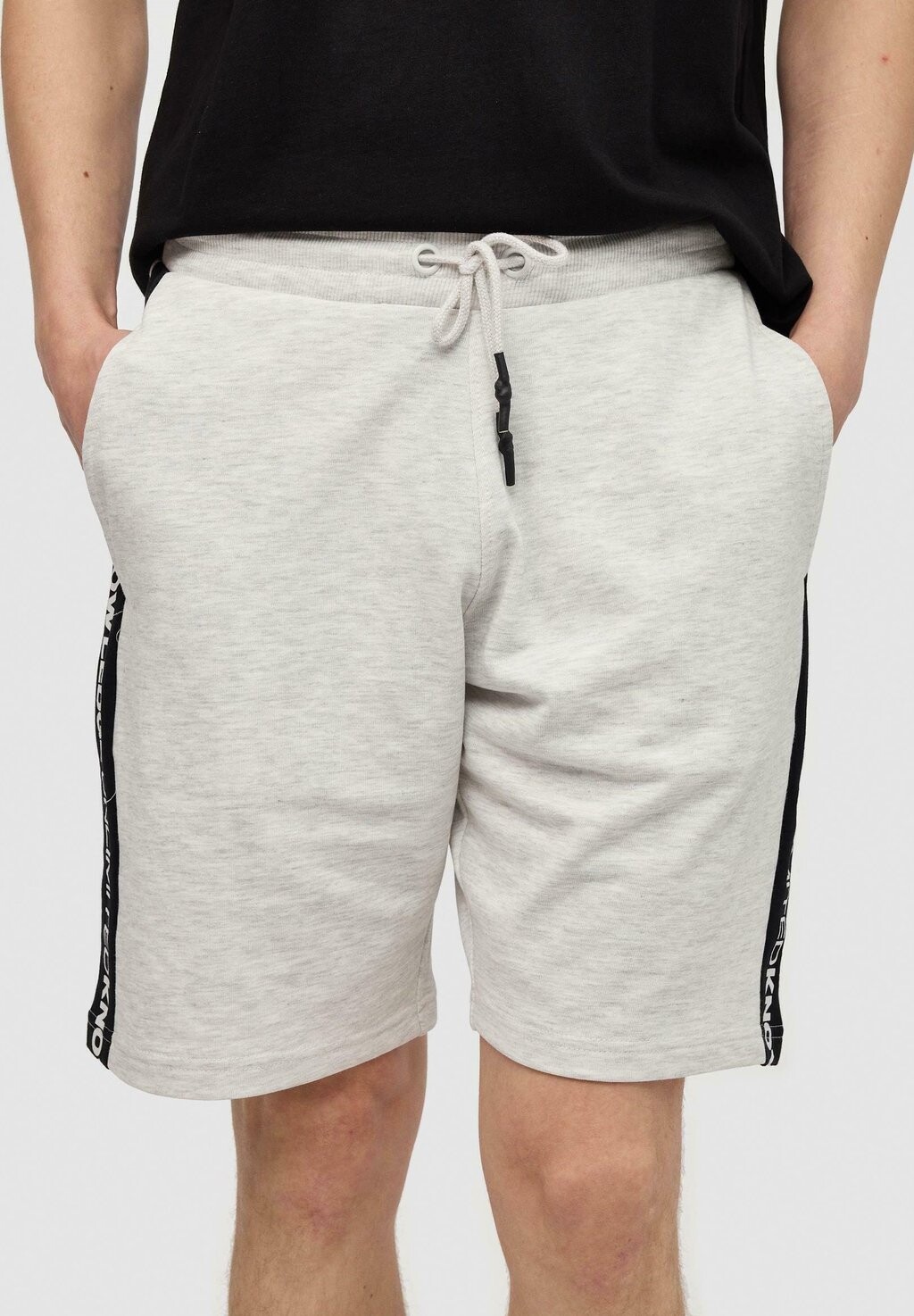 

Спортивные брюки BERMUDA JOGGER BOLSILLO INSIDE, серый