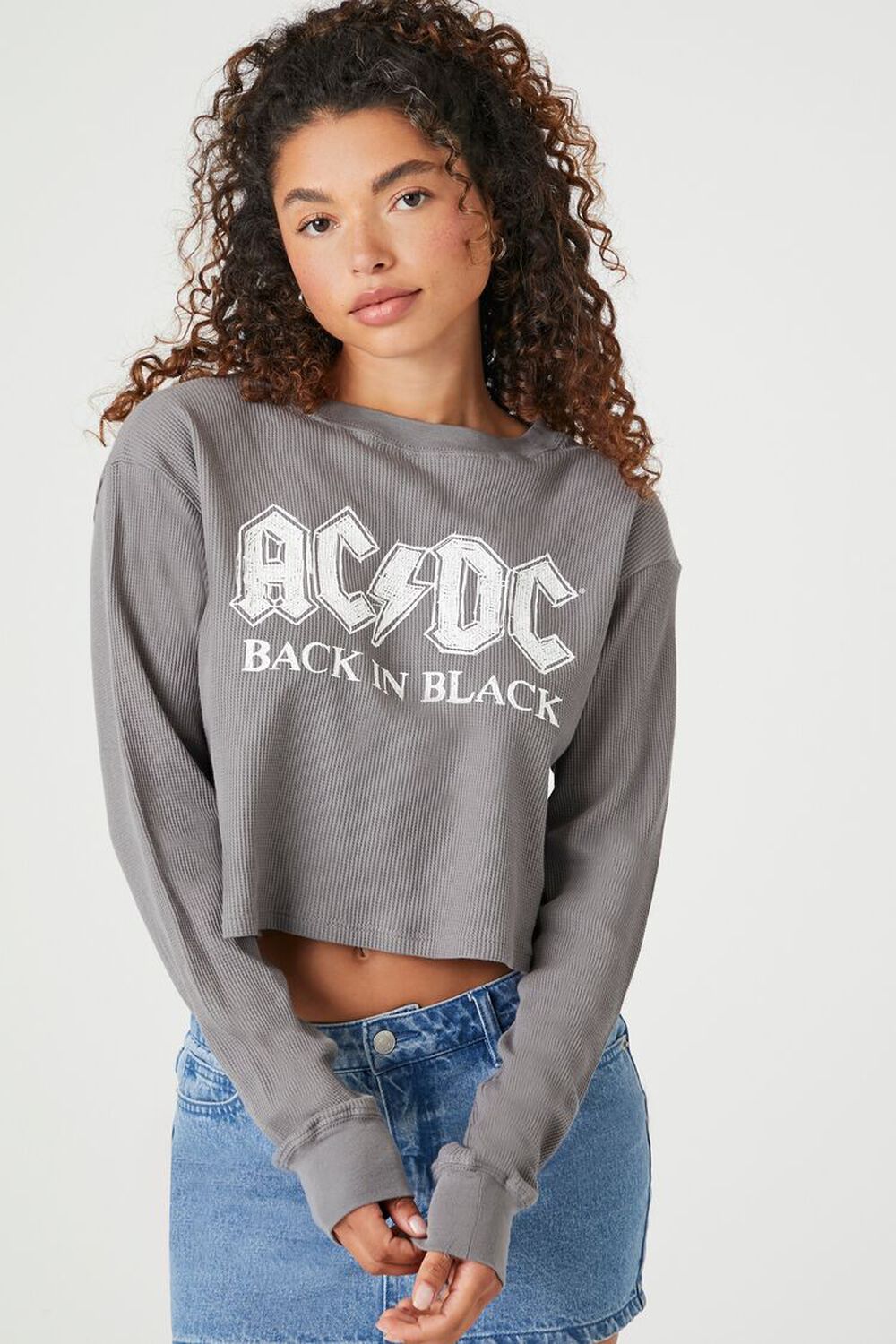 

Укороченный топ с графическим рисунком ACDC Forever 21, угольный