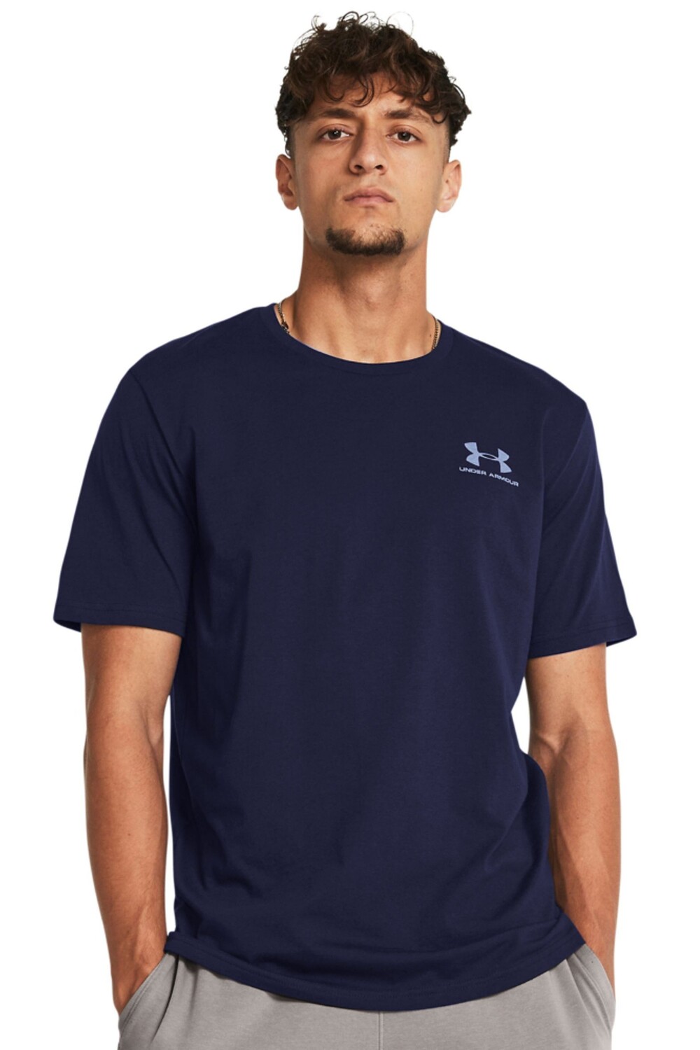 

Футболка с логотипом на груди Under Armour, синий